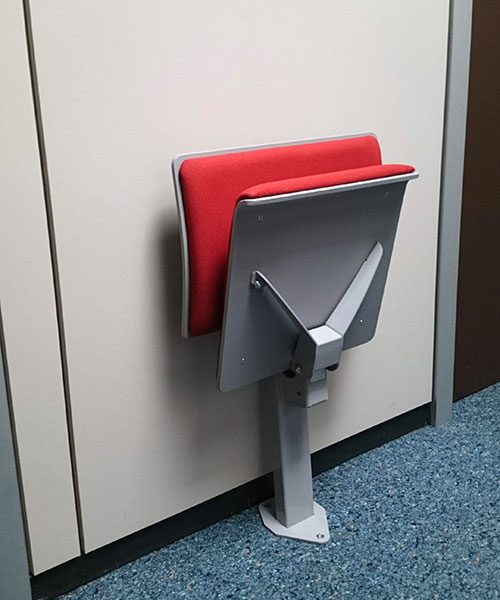 klppsitz mit bodenmontage